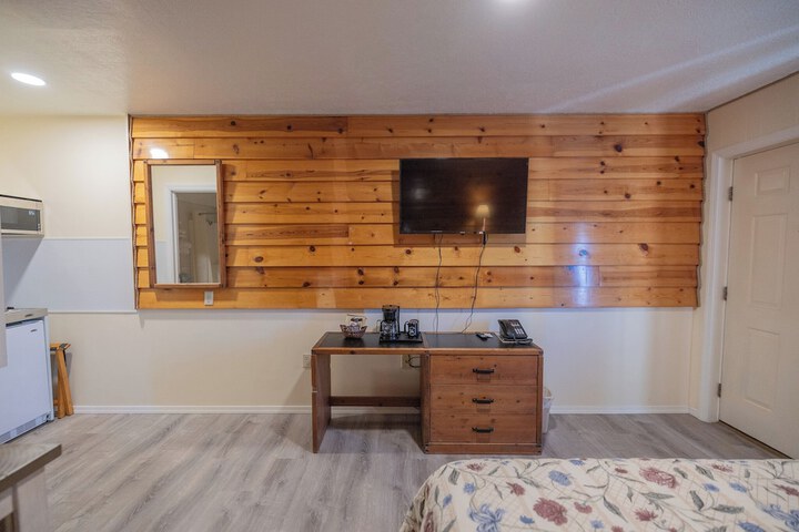 Room 19 of 52