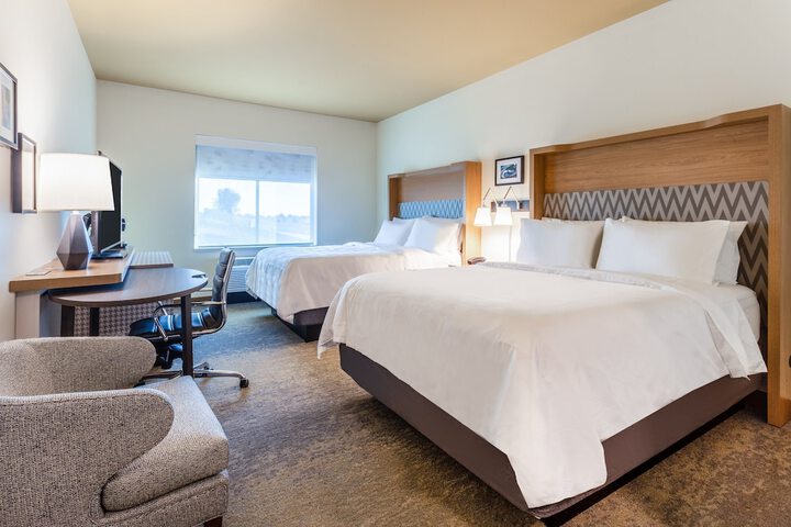 Holiday Inn & Suites Cedar Falls - Waterloo Event Center by IHG