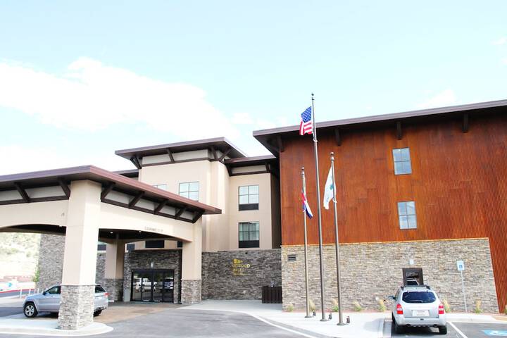 Hotel 6 of 118