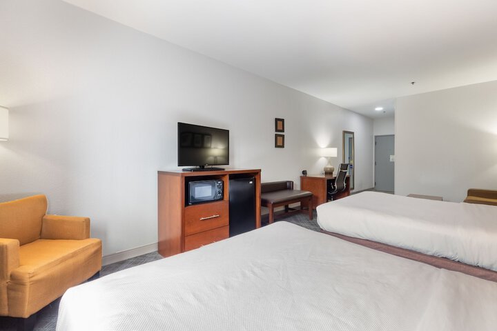 Room 16 of 29