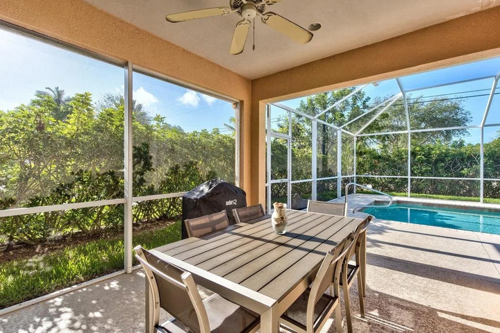 Neapolitan Vacation Rental