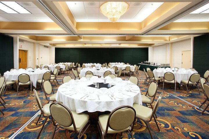 Holiday Inn Great Falls- Convention Center by IHG