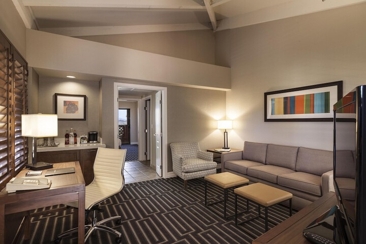 Hilton Phoenix Tapatio Cliffs Resort
