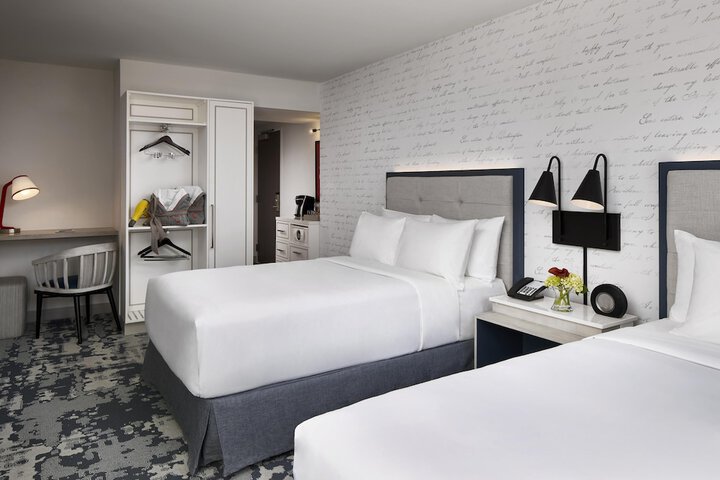 Room 19 of 30