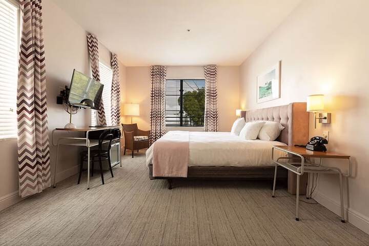 Room 31 of 32