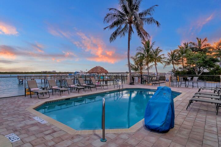 Pool 18 of 116