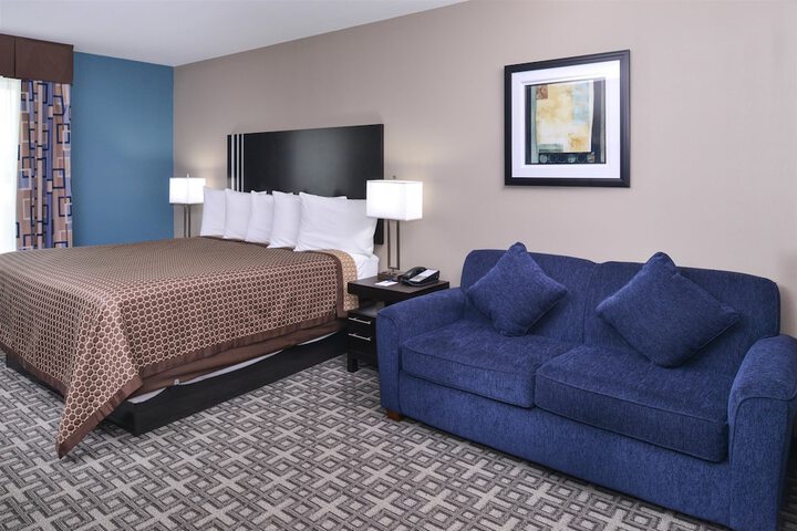 Room 16 of 25