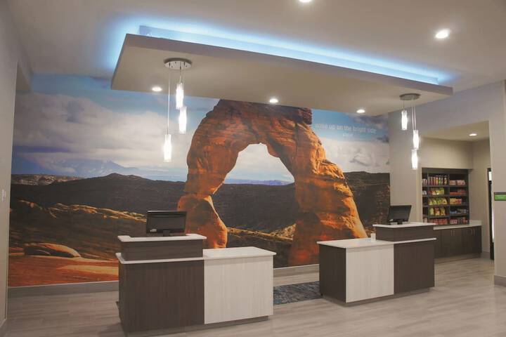 Hotel Interior 18 of 60