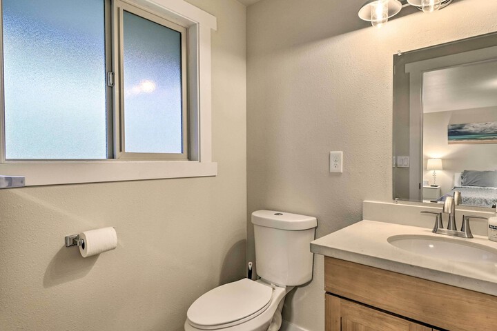 Spacious Kent Home 17 Mi to Dtwn Seattle!