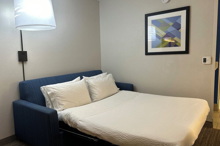 HOLIDAY INN EXPRESS & SUITES REIDSVILLE by IHG
