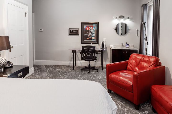 Room 29 of 51