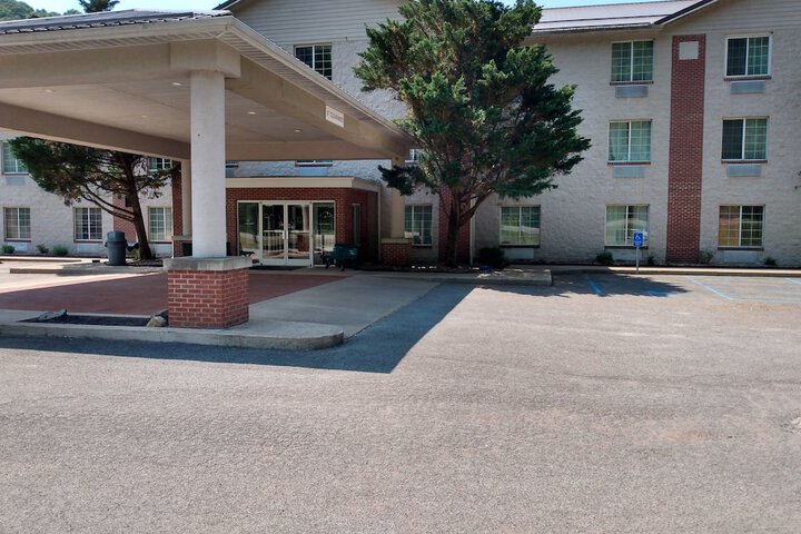 The Glenville Inn