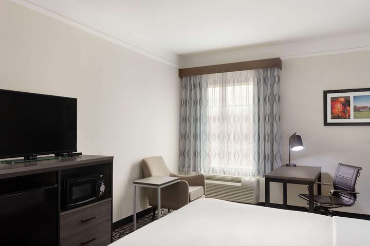 Room 22 of 29