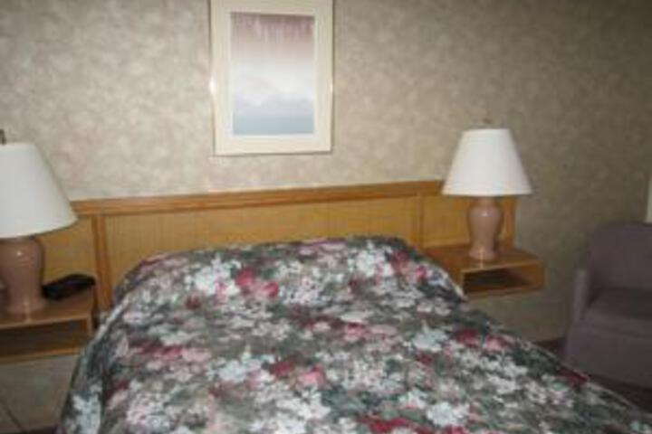 Red Coach Inn