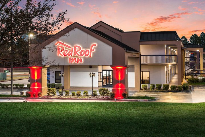 Hotel 4 of 28