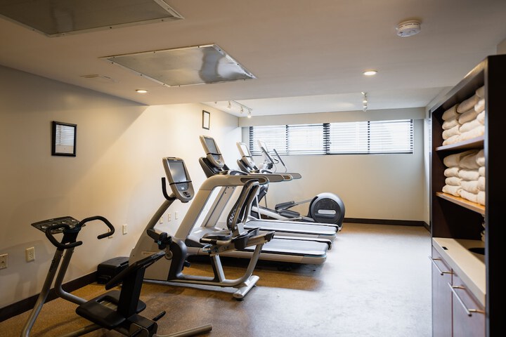Embassy Suites by Hilton Piscataway Somerset