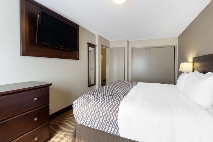 Room 13 of 39