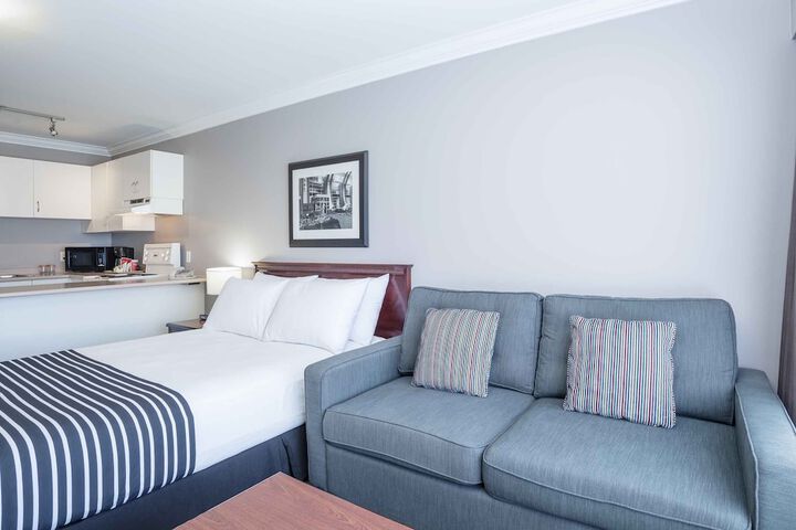 Room 44 of 62