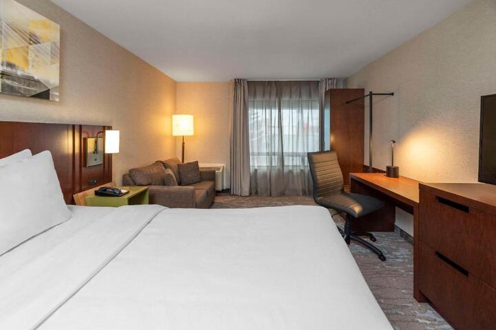Comfort Inn South
