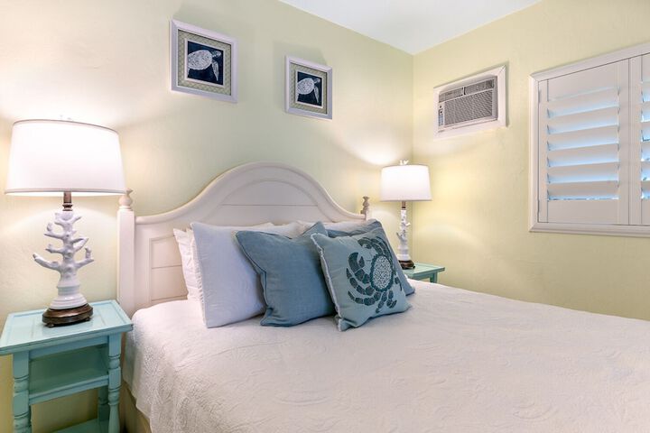 Room 42 of 121
