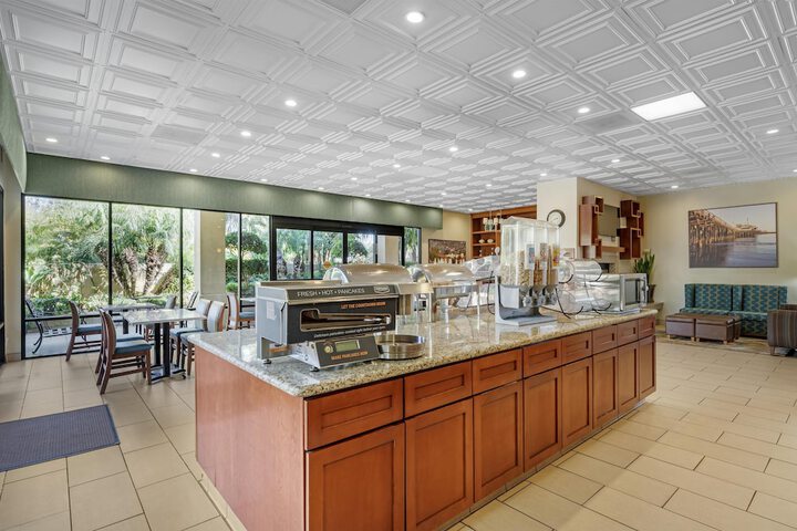 Best Western Plus South Coast Inn