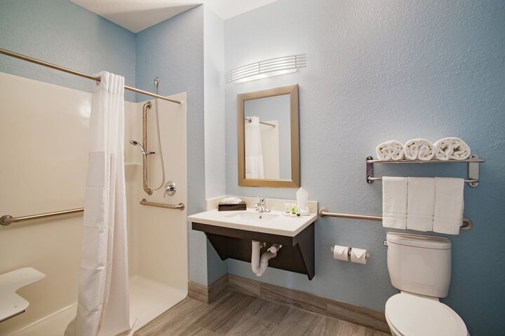 Iris Garden Inn