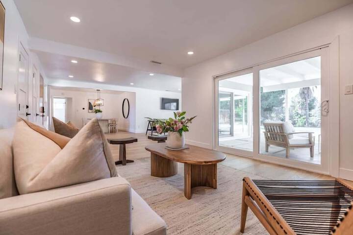 at Marbella Lane - Cozy Modern Home w / Relaxing Design & Pool