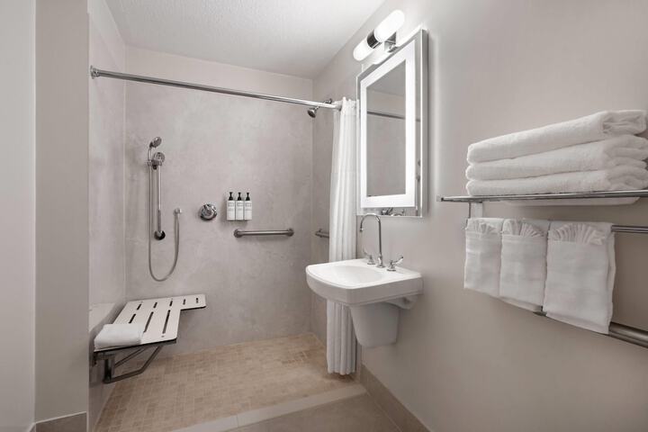 Wyndham Garden Manassas