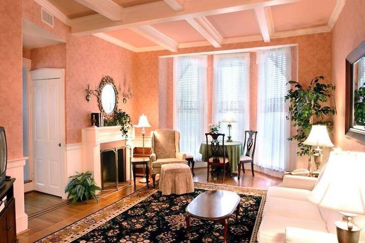Room 46 of 65