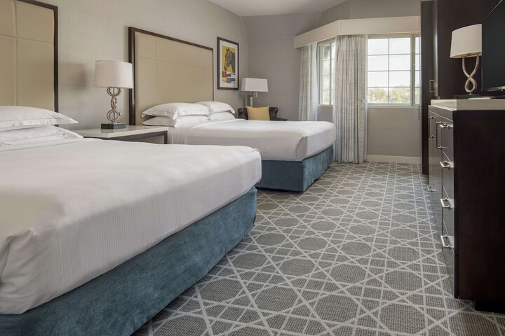Hilton San Diego / Del Mar