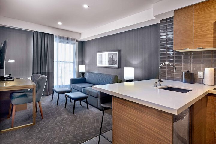 Sandman Signature Plano - Frisco Hotel