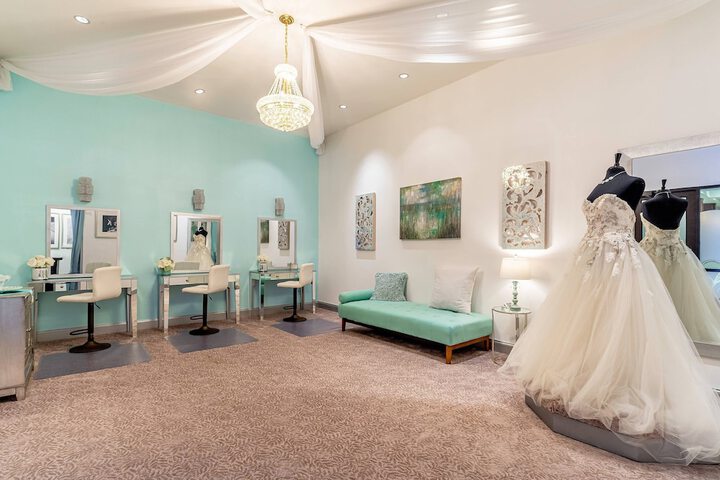Ballroom/Hall 67 of 75