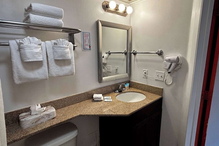 Ramada by Wyndham Hotel & Water Park