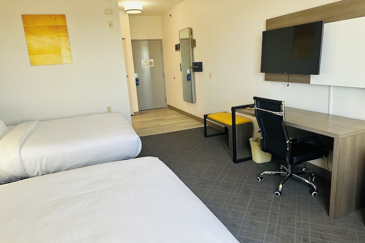 Room 46 of 52