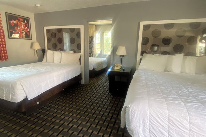 Room 57 of 71