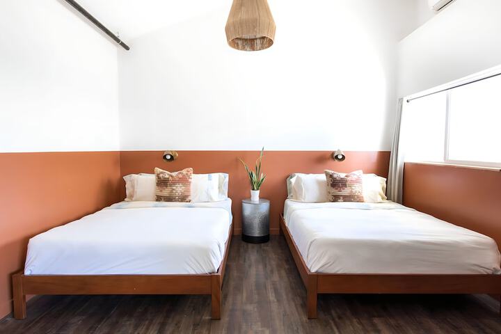 Room 21 of 54