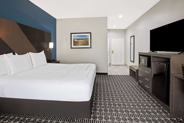Room 18 of 41