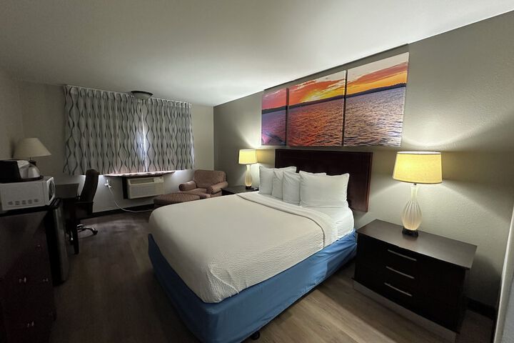 Room 14 of 39
