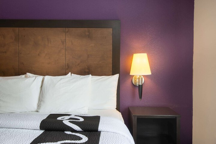 Room 40 of 57