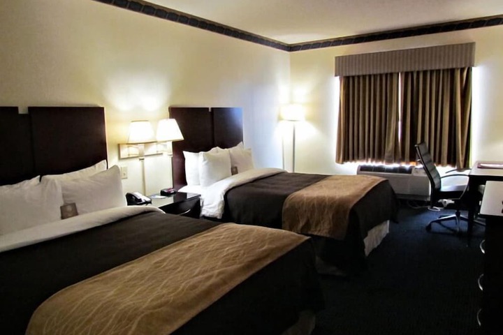 Room 19 of 43