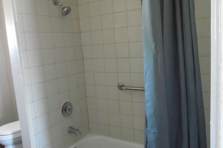 Room 56 of 85