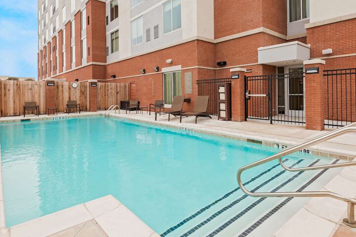 Hyatt Place Austin / Round Rock