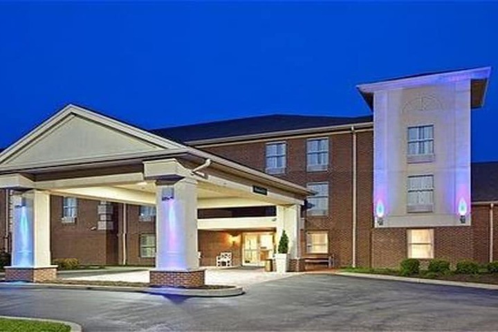 Hotel 2 of 23