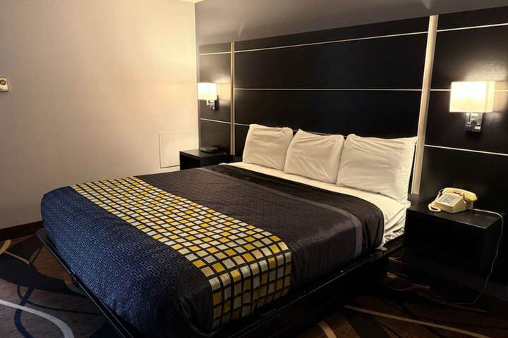 Coratel Inn & Suites by Jasper Hastings