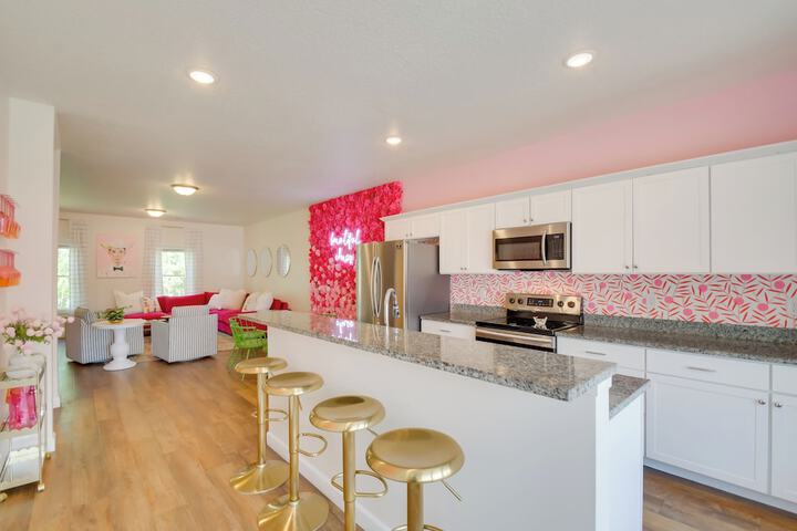 2 Mi to TBK Bank Sports Complex: Townhome w / Patio