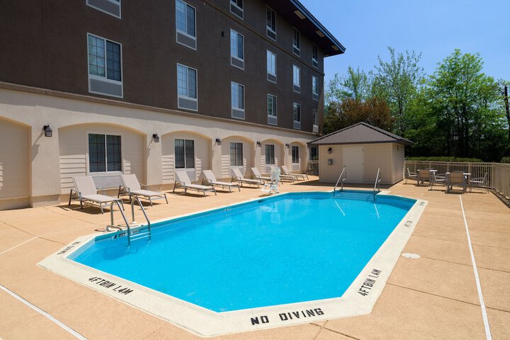 Pool 3 of 29