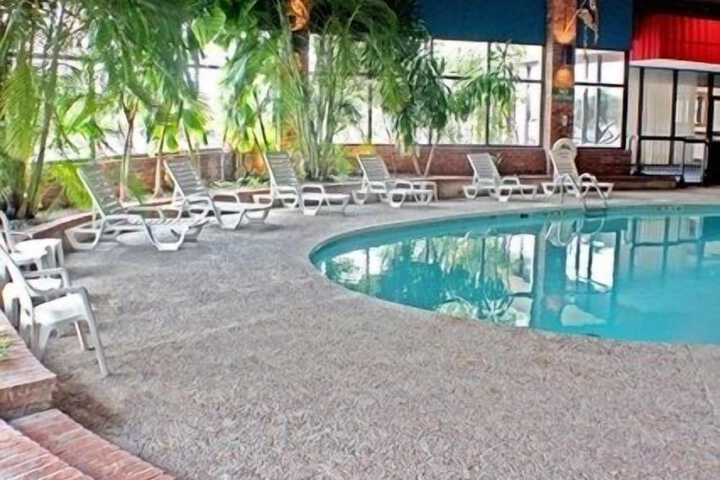 Pool 6 of 32