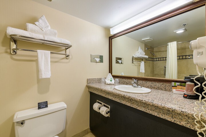Room 15 of 41