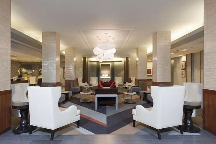 DoubleTree by Hilton Chicago - North Shore Conference Center