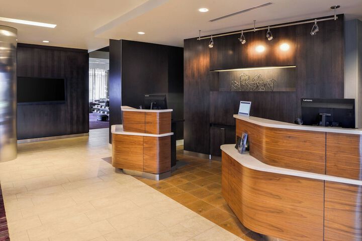 Courtyard by Marriott Columbus Grove City